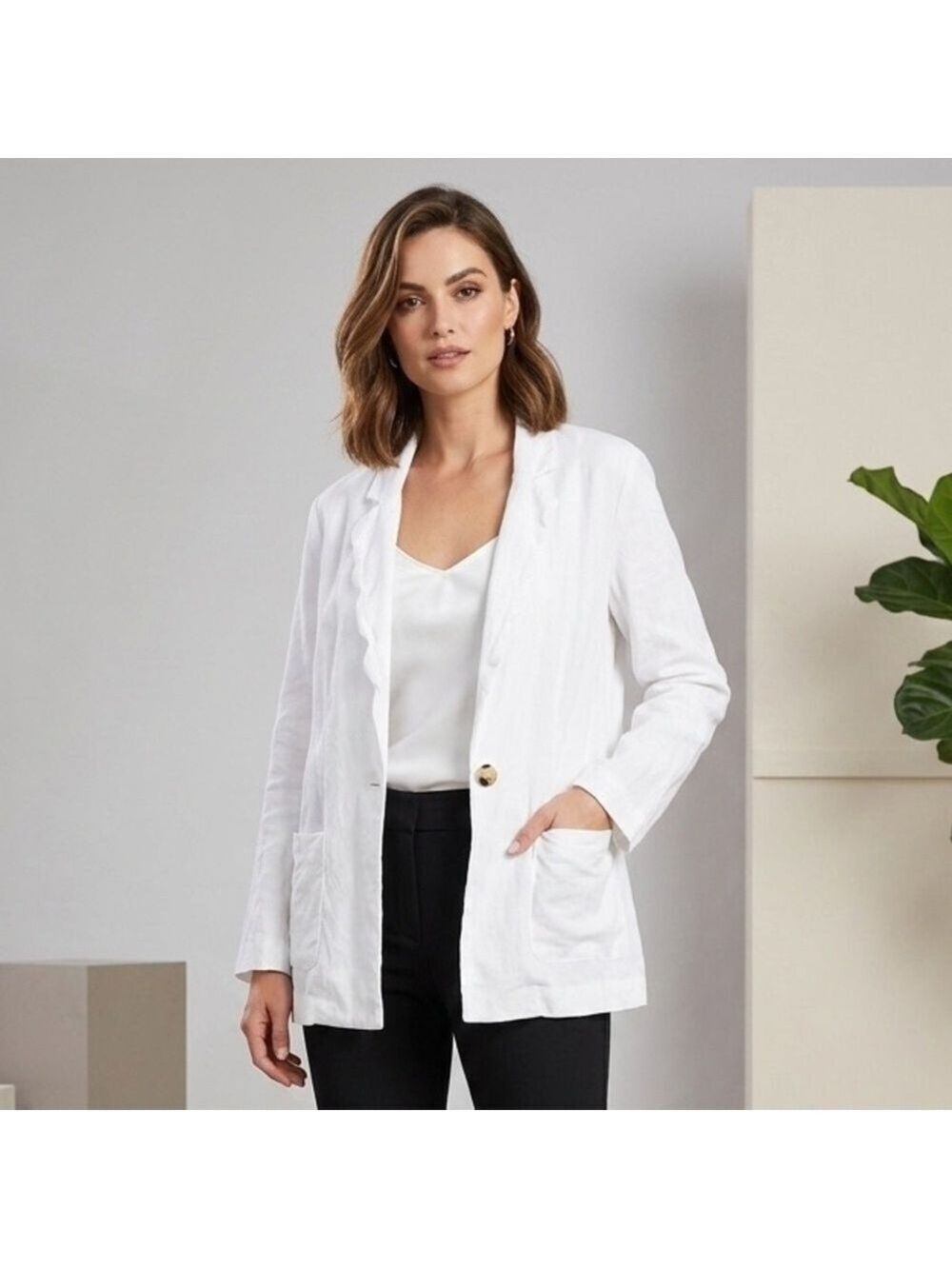 CATO Scalloped Edge Stretch Blazer Women’s Plus 18/20W White Minimalist Career